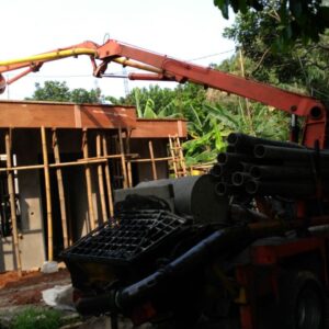 sewa concrete pump bekasi